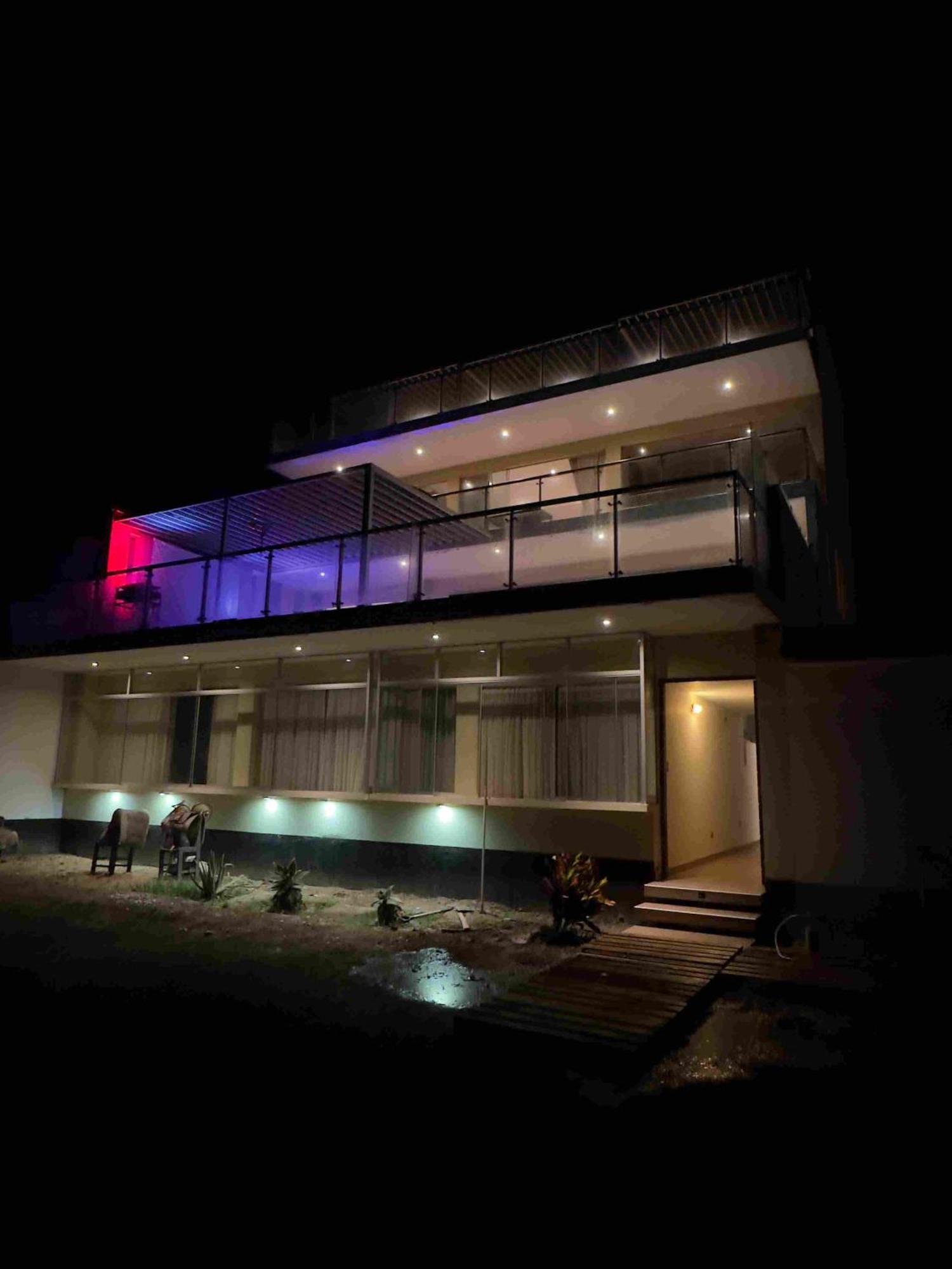 Yolo House Peru Bed & Breakfast Asia Luaran gambar
